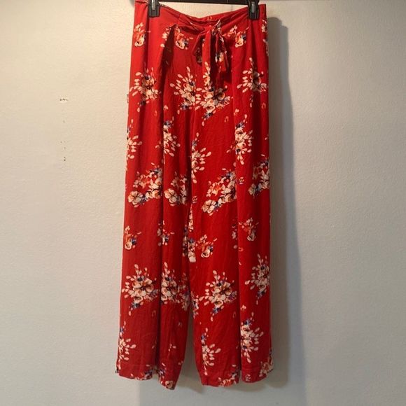 Xhilaration Red Floral Linen Wide Leg Pant Size Medium - Picture 1 of 3